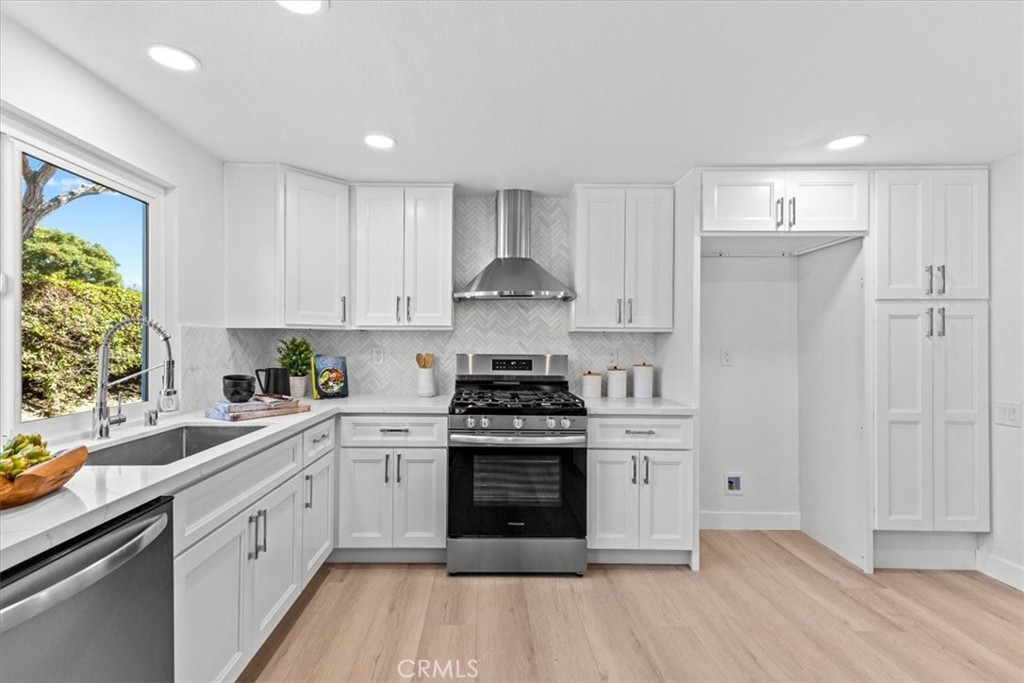 27751 Via Granados Property Photo 31