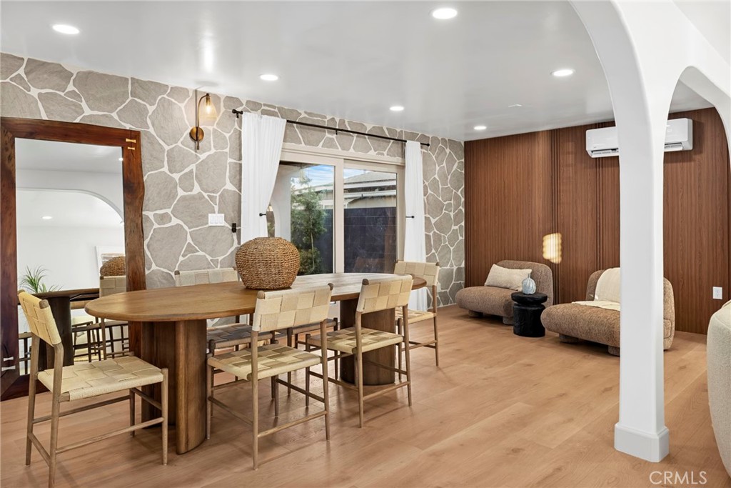 439 Normandy Property Photo 6