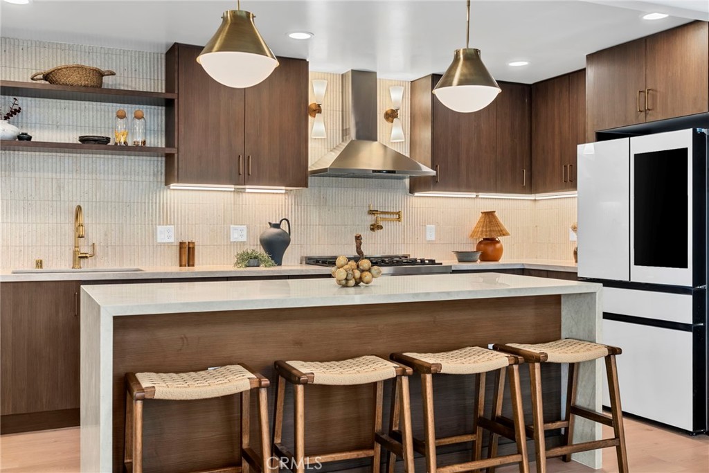 439 Normandy Property Photo 9