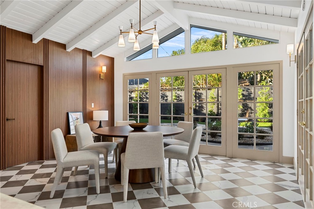 439 Normandy Property Photo 13