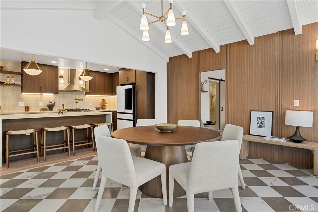 439 Normandy Property Photo 14