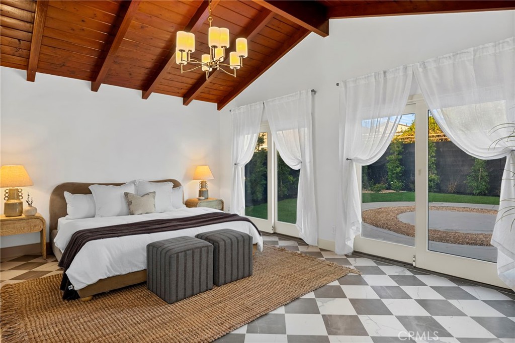 439 Normandy Property Photo 17