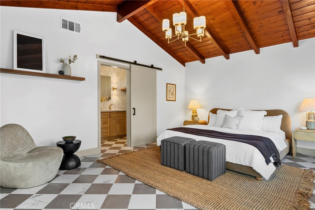 439 Normandy Property Photo 18