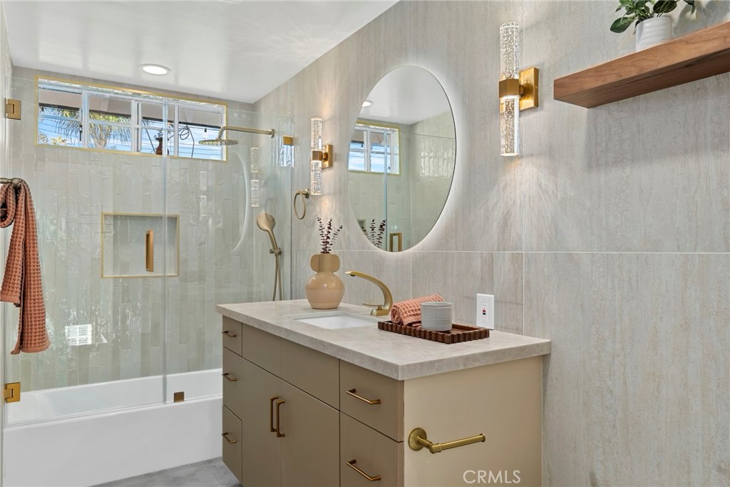 439 Normandy Property Photo 30