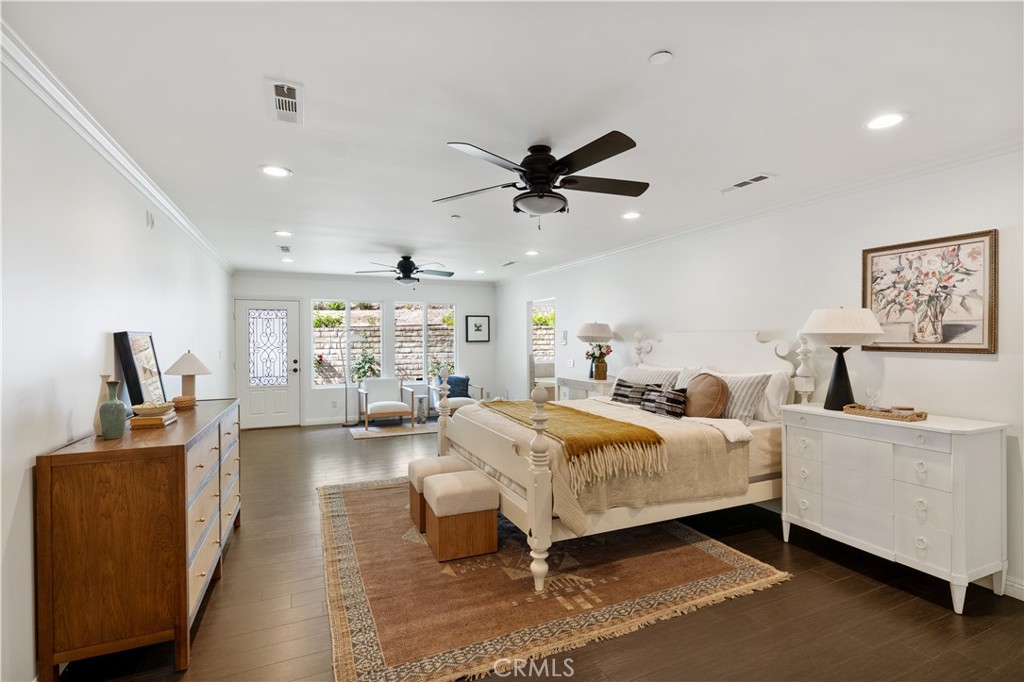 2047 Carolwood Property Photo 17