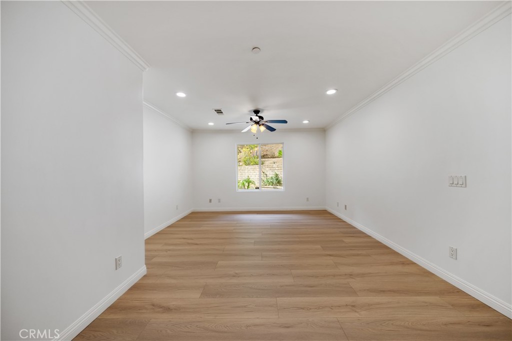 2047 Carolwood Property Photo 26