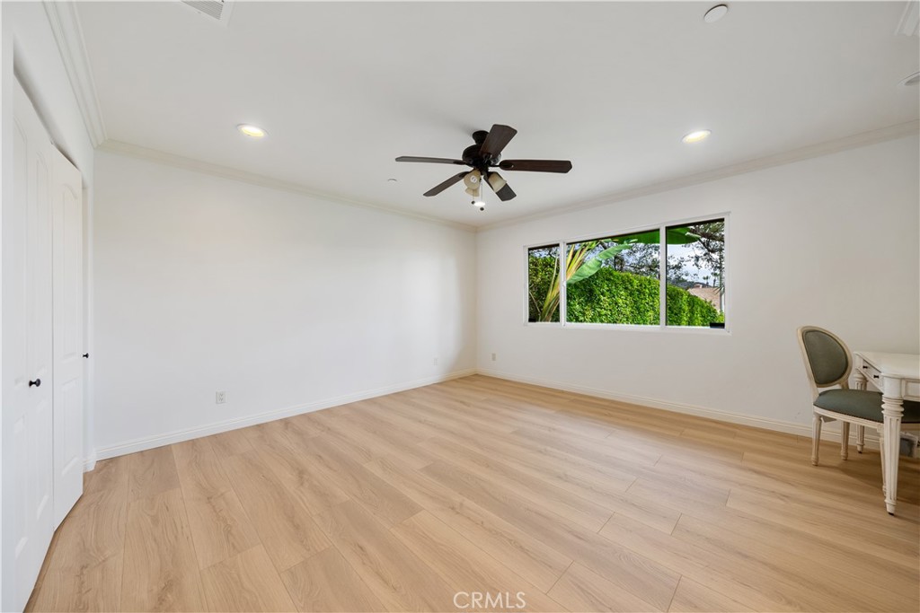 2047 Carolwood Property Photo 27