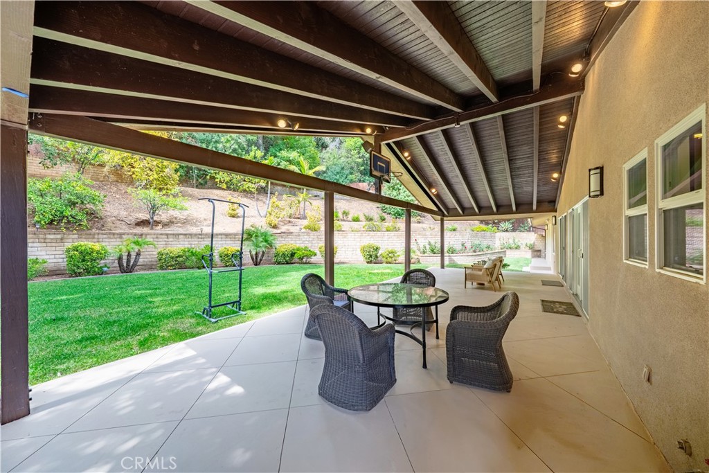 2047 Carolwood Property Photo 30