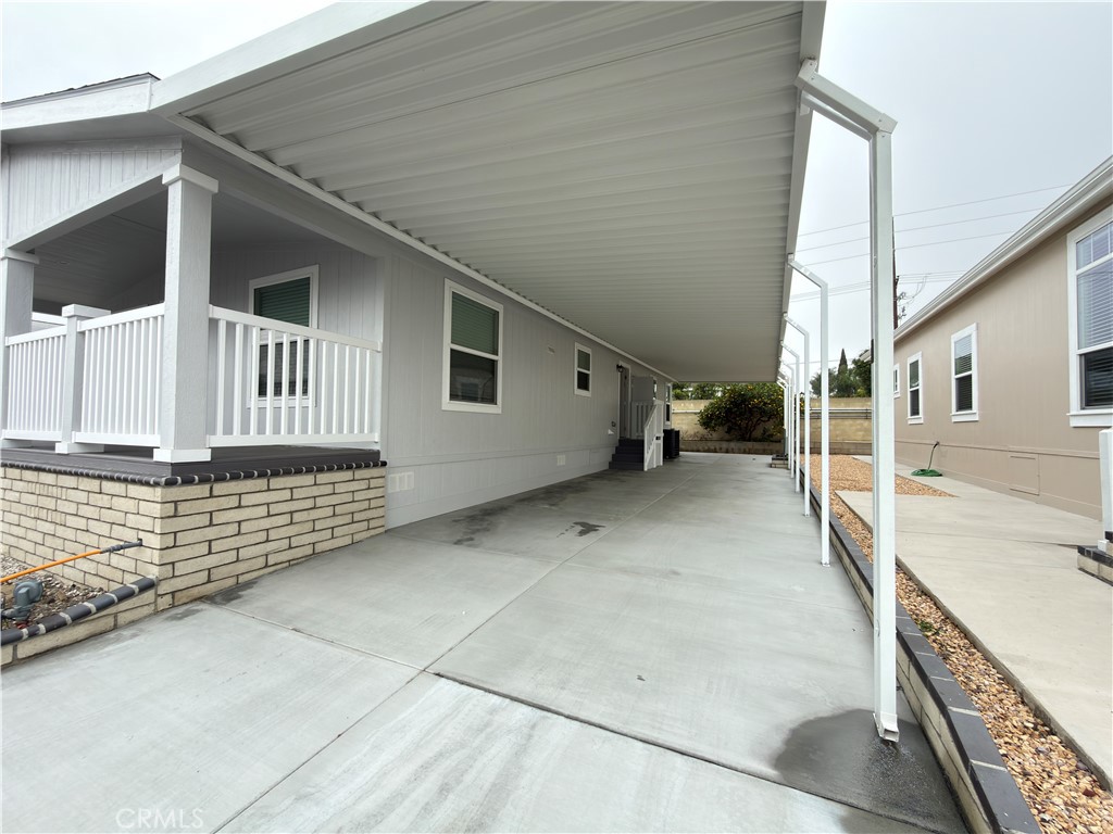 9850 Garfield Ave 18 Property Photo 8