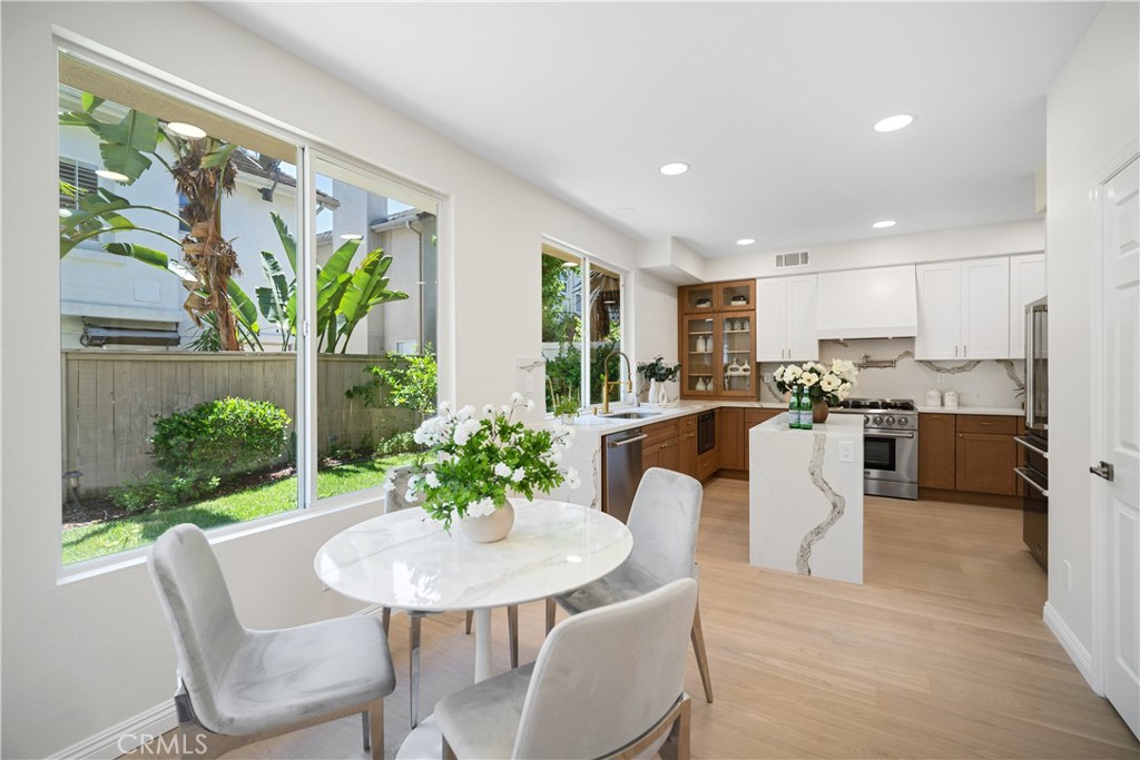 15 Lyon Ridge Property Photo 11