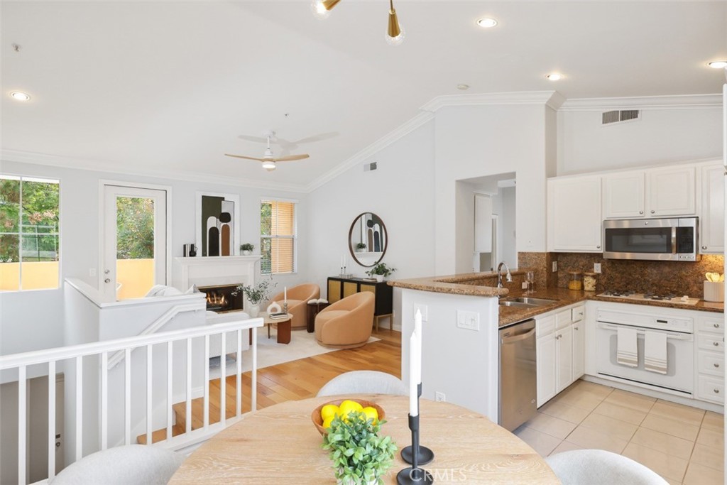 802 Marinella Aisle Property Photo 3