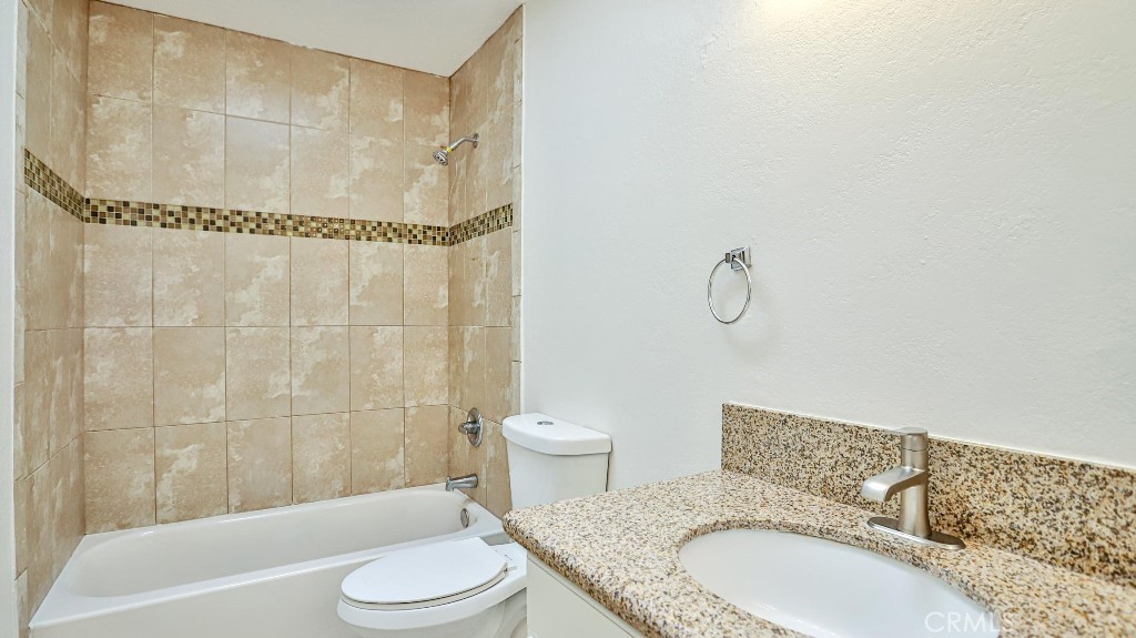 12668 Galaxy Street Property Photo 18