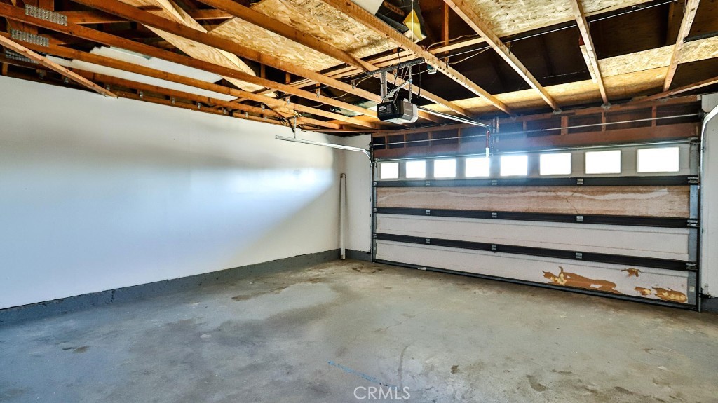 12668 Galaxy Street Property Photo 26