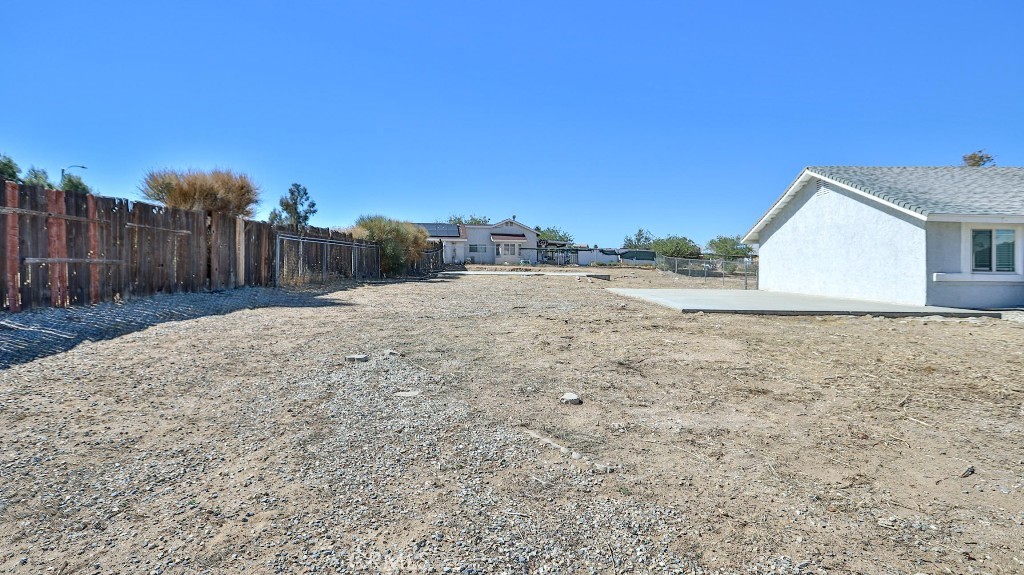 12668 Galaxy Street Property Photo 37