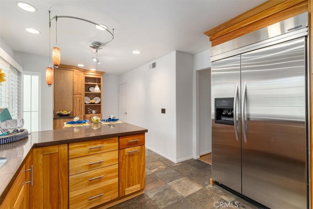 19381 Maidstone Property Photo 10