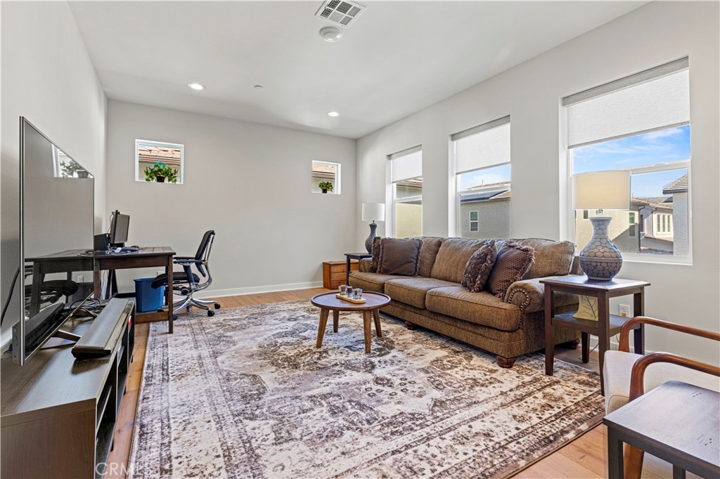 150 Holliston Property Photo 16