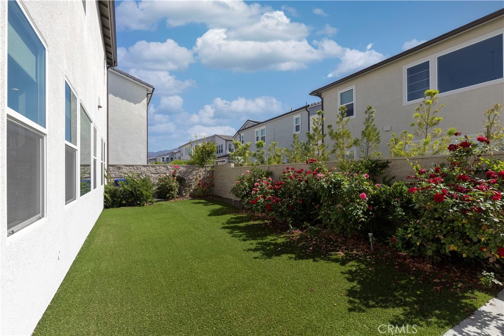 150 Holliston Property Photo 37