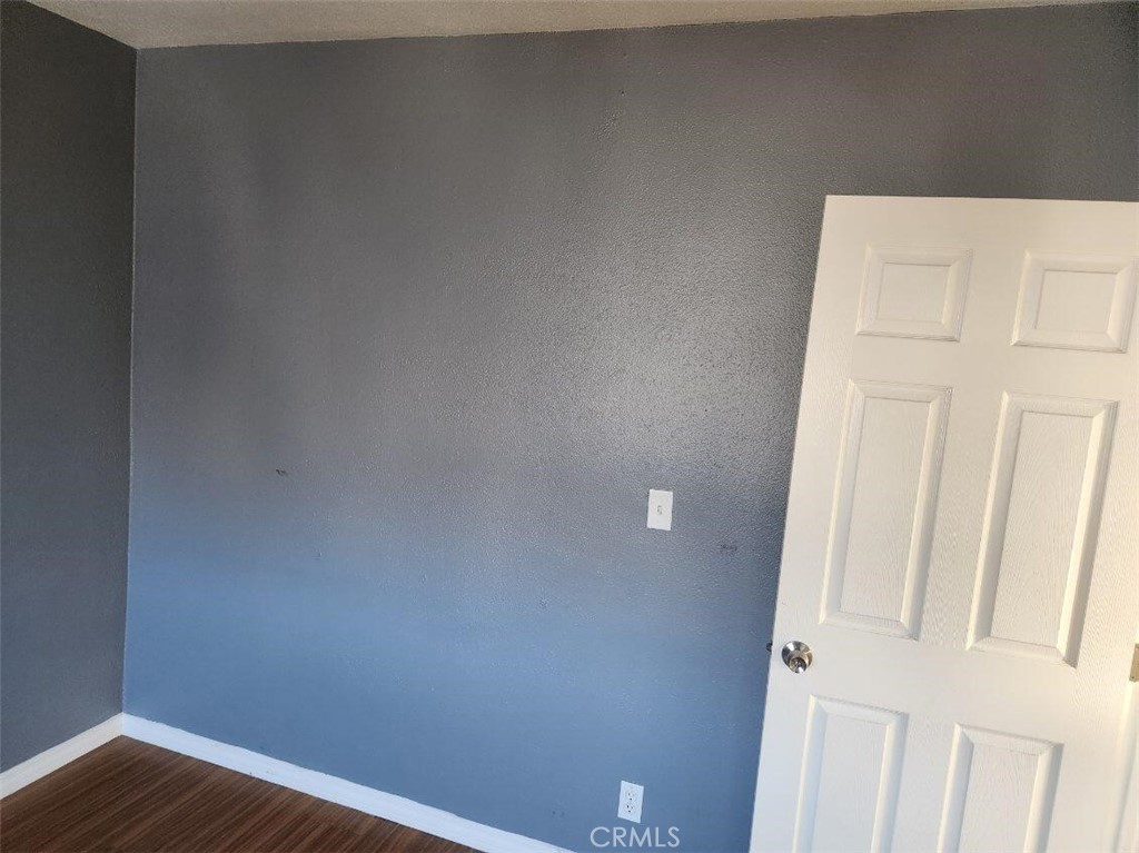 15718 Larch Avenue Property Photo 6