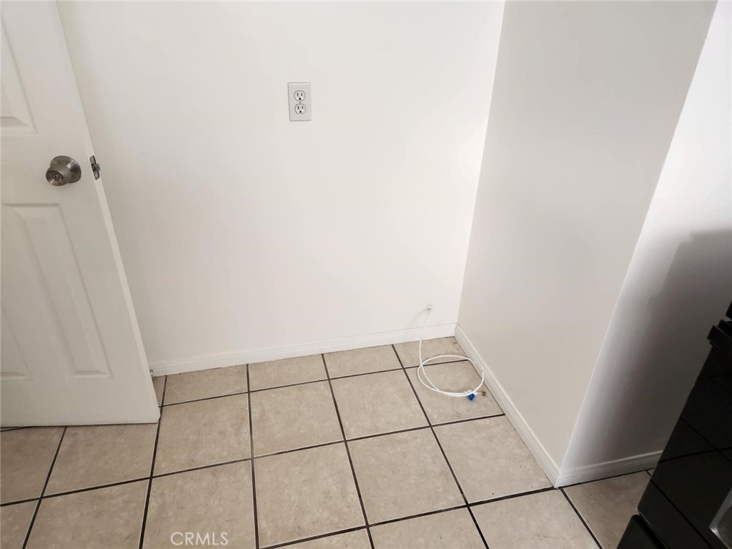 15718 Larch Avenue Property Photo 15