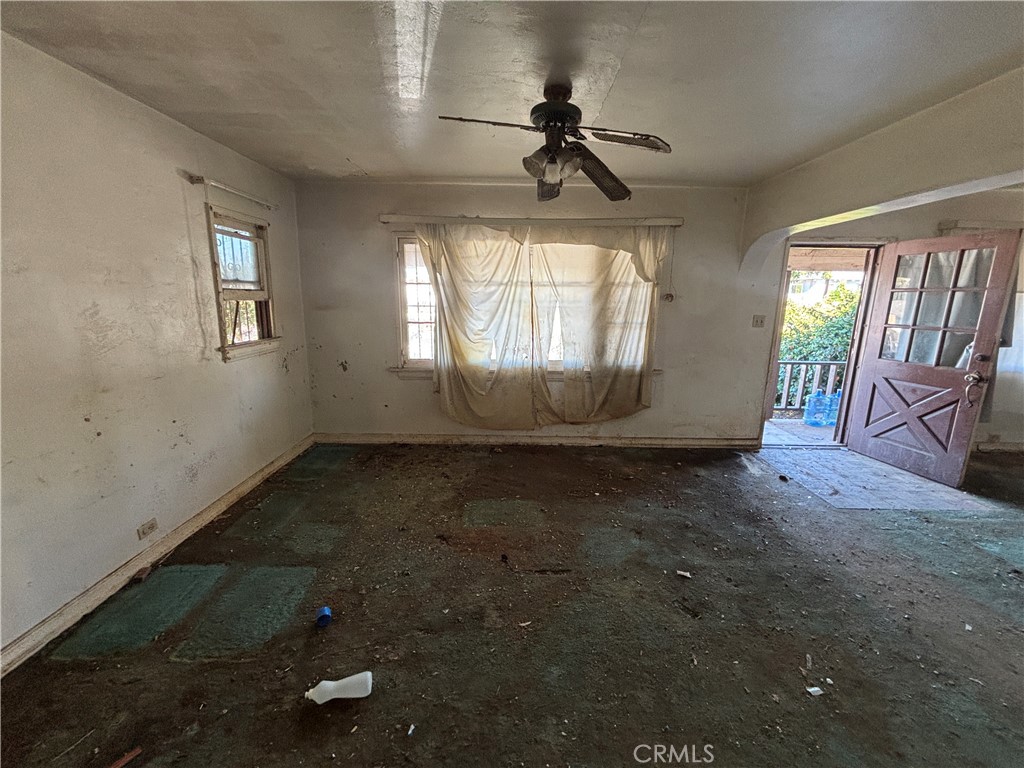 2106 Sheridan Property Photo 11