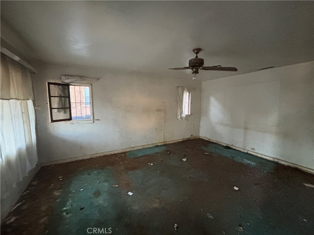 2106 Sheridan Property Photo 12