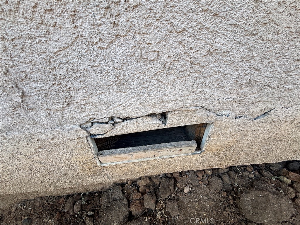 2106 Sheridan Property Photo 14