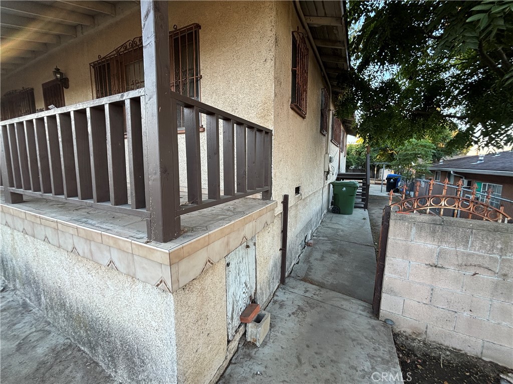 2106 Sheridan Property Photo 18