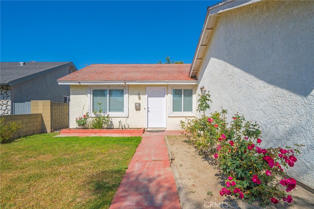 10681 Chestnut Property Photo 3