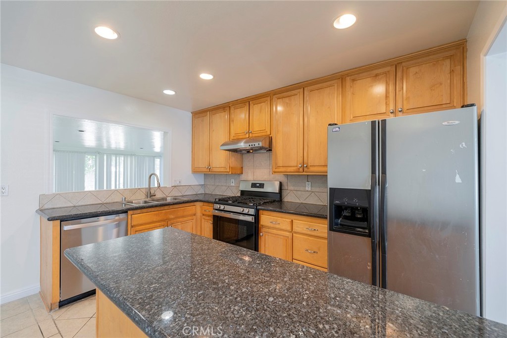 10681 Chestnut Property Photo 9