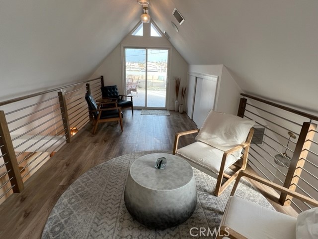 123 36th Property Photo 14