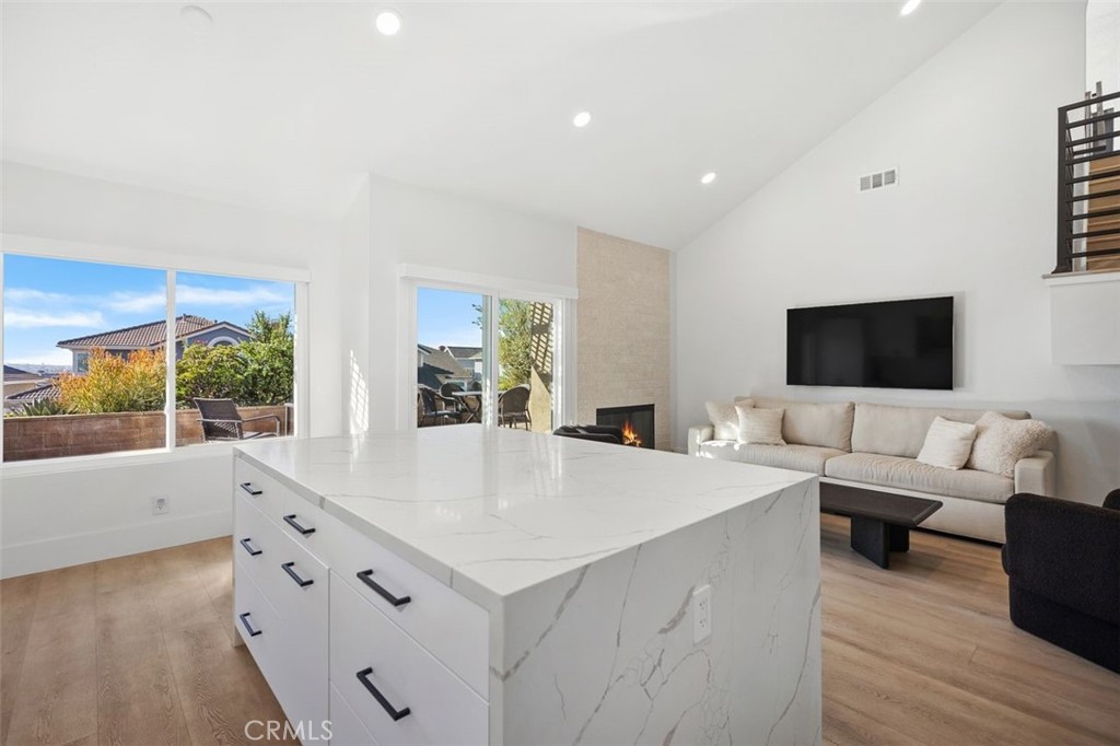 23962 Caravel Pl Property Photo 13