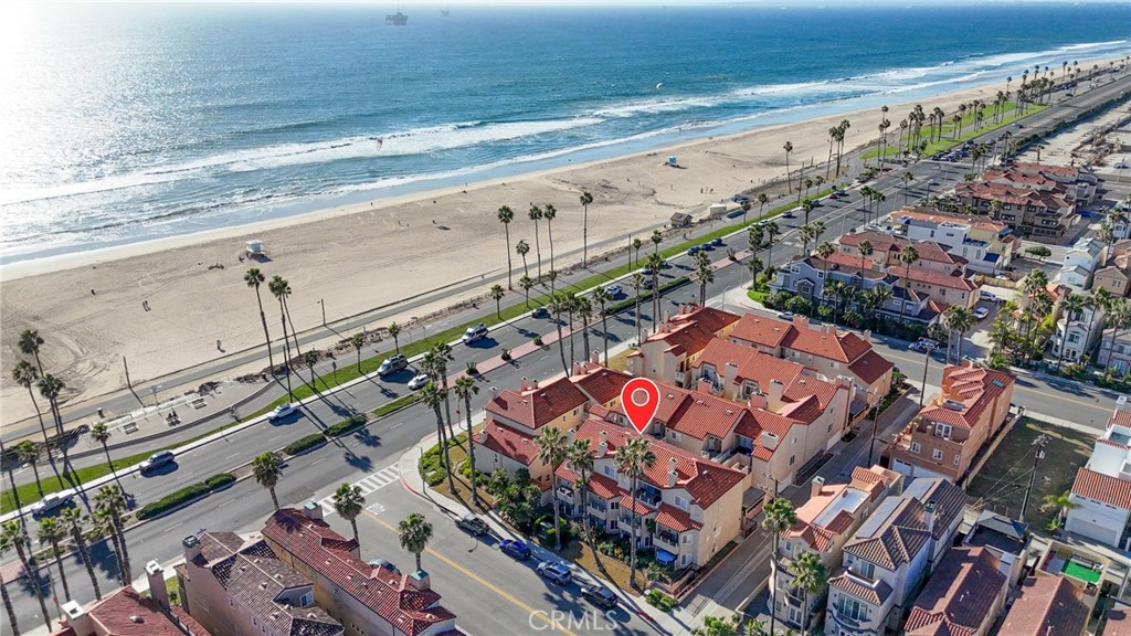 2000 Pacific Coast Highway 103 Property Photo 23