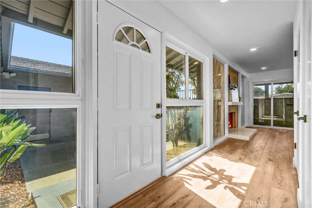 2131 W Niobe Avenue Property Photo 5