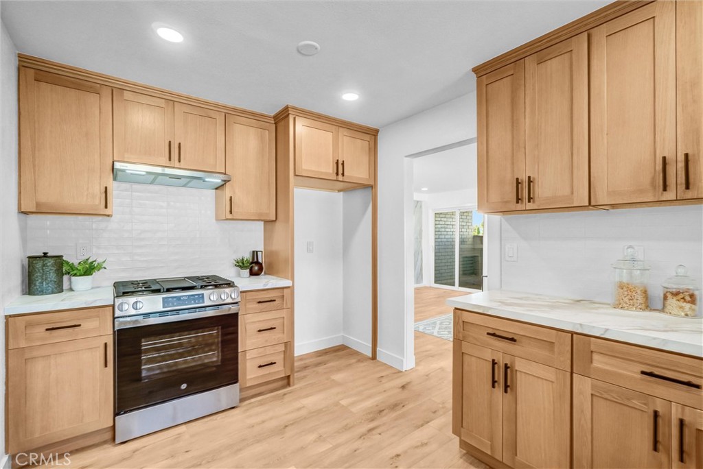 2131 W Niobe Avenue Property Photo 9