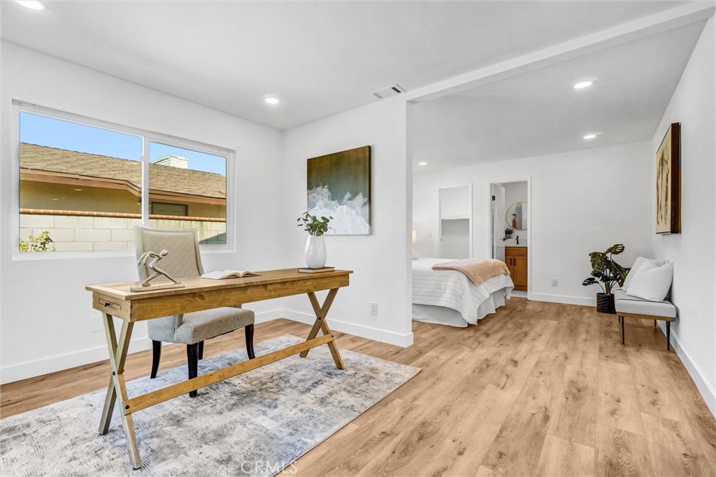 2131 W Niobe Avenue Property Photo 14