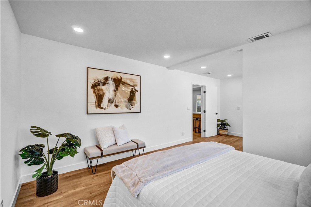 2131 W Niobe Avenue Property Photo 16