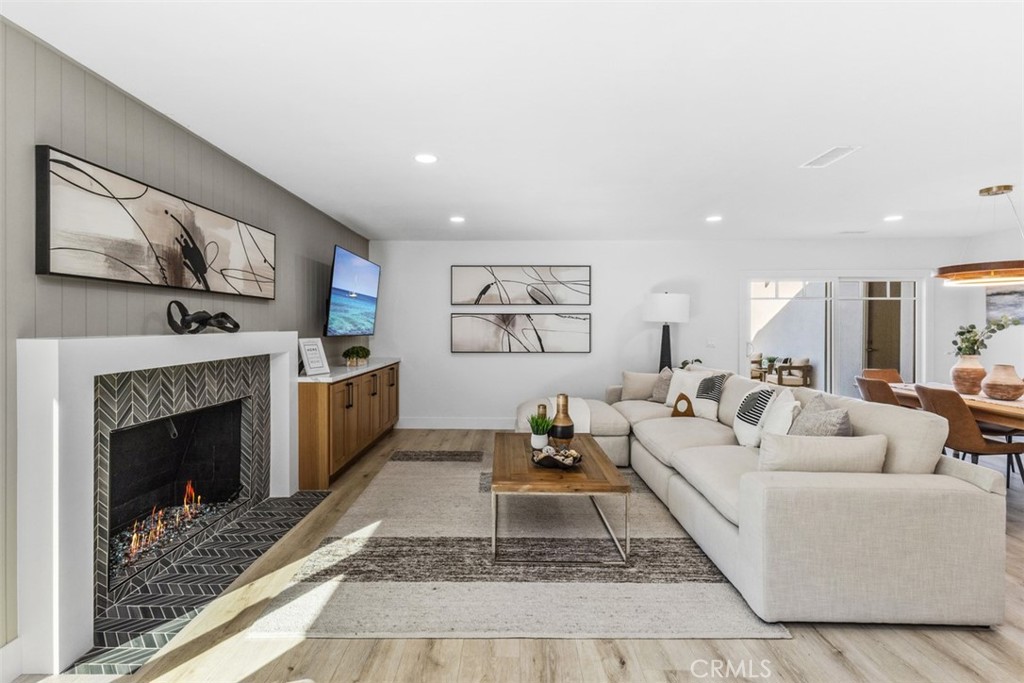 14261 Clarissa Property Photo 9