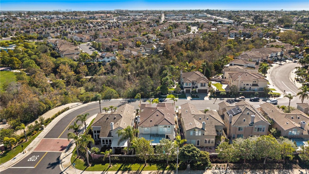 7135 Ashley Drive Property Photo 6