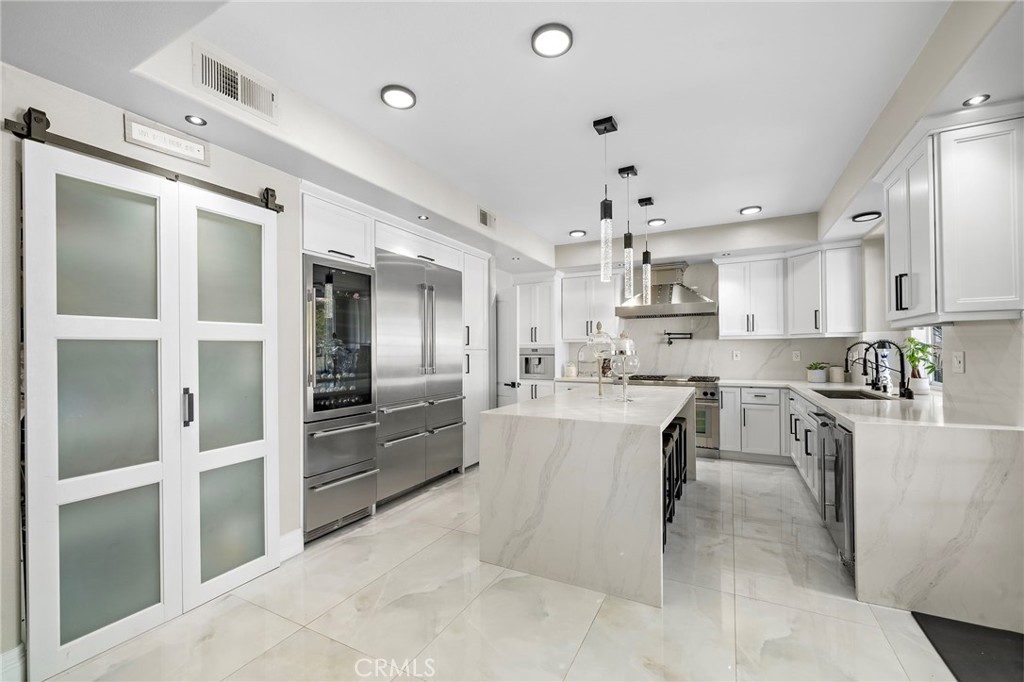 7135 Ashley Drive Property Photo 15