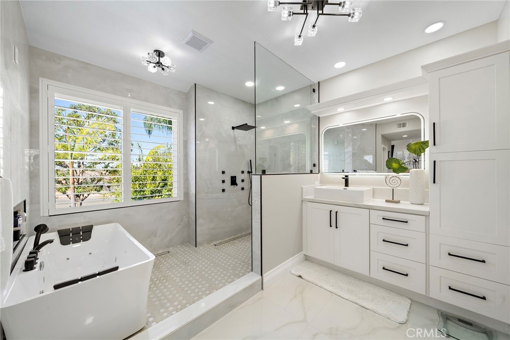 7135 Ashley Drive Property Photo 37