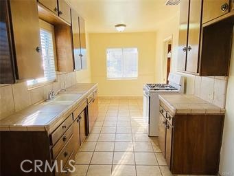 714 El Toro Property Photo 16