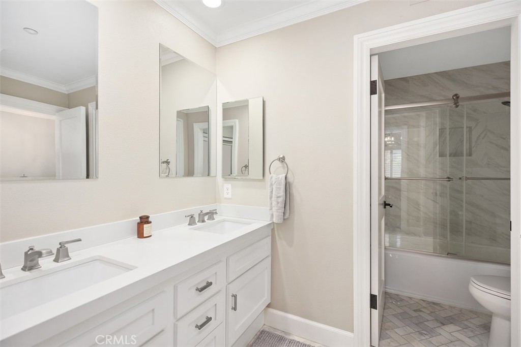 28516 Sorano Property Photo 18