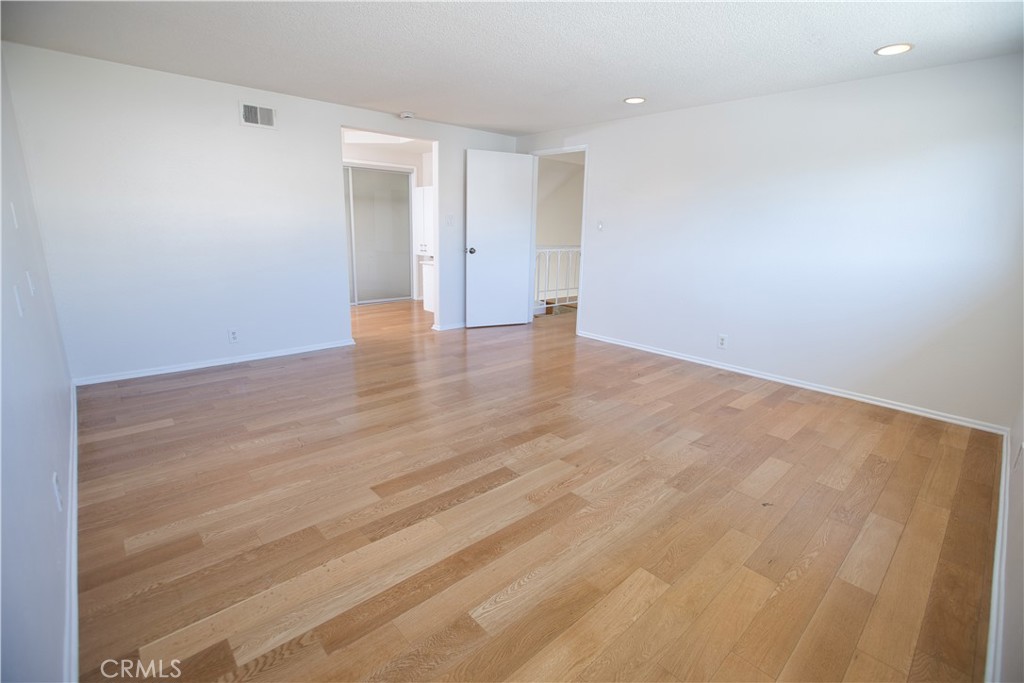 19362 Weymouth Lane Property Photo 33