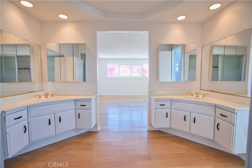 19362 Weymouth Lane Property Photo 38