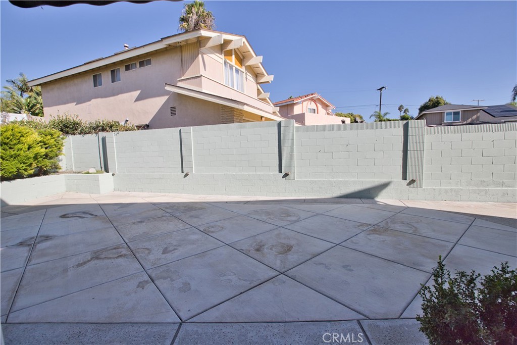 19362 Weymouth Lane Property Photo 52