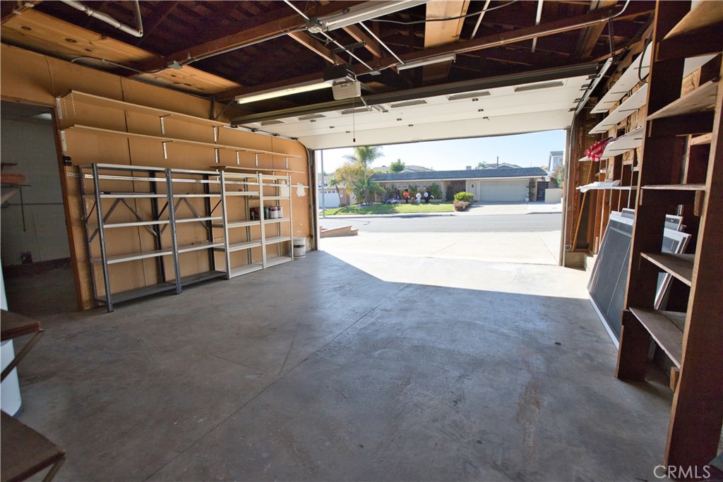 19362 Weymouth Lane Property Photo 57