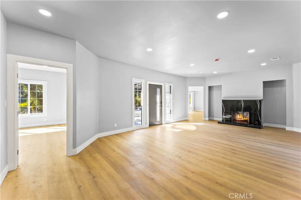 379 Buena Loma Property Photo 6