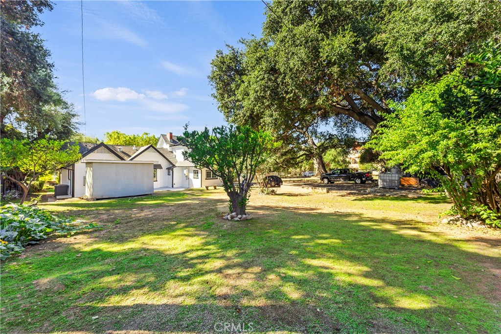 379 Buena Loma Property Photo 35