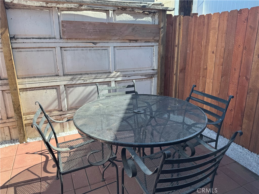 1411 N Garnsey Property Photo 7