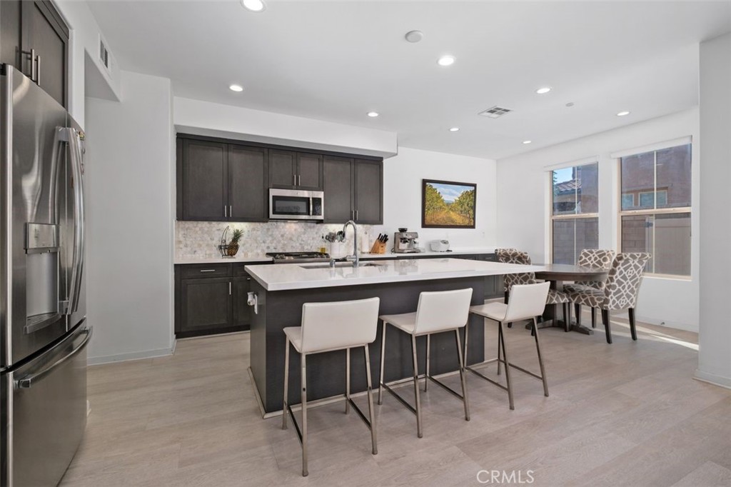 29 Prominence Property Photo 6